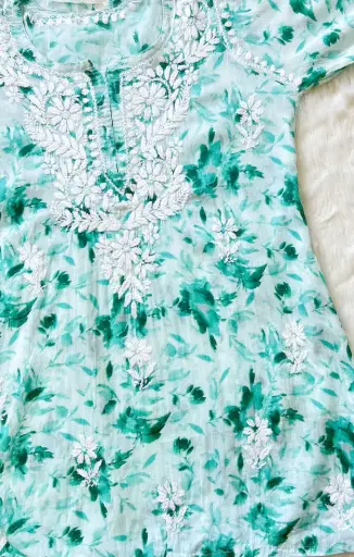 GUL TALE MULMAL SHORT KURTI